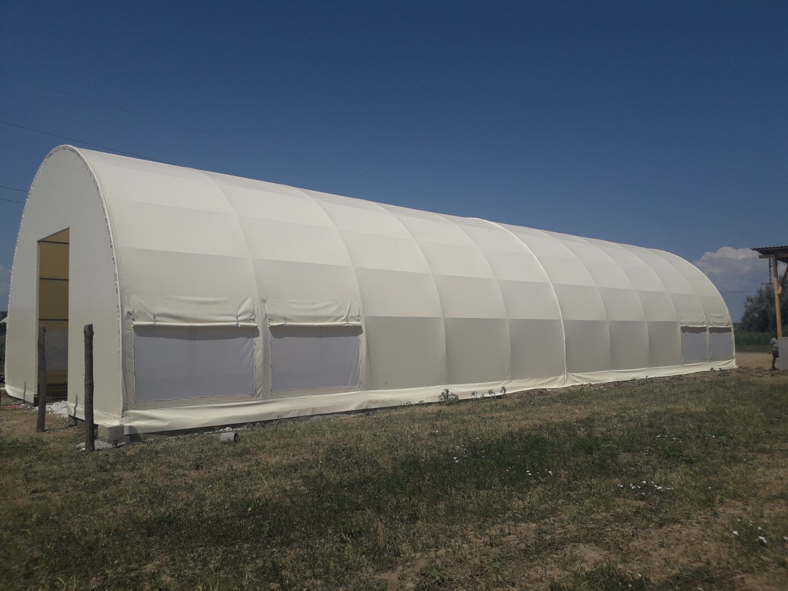 Палатки и шатры, навесы и ангары , теплицы