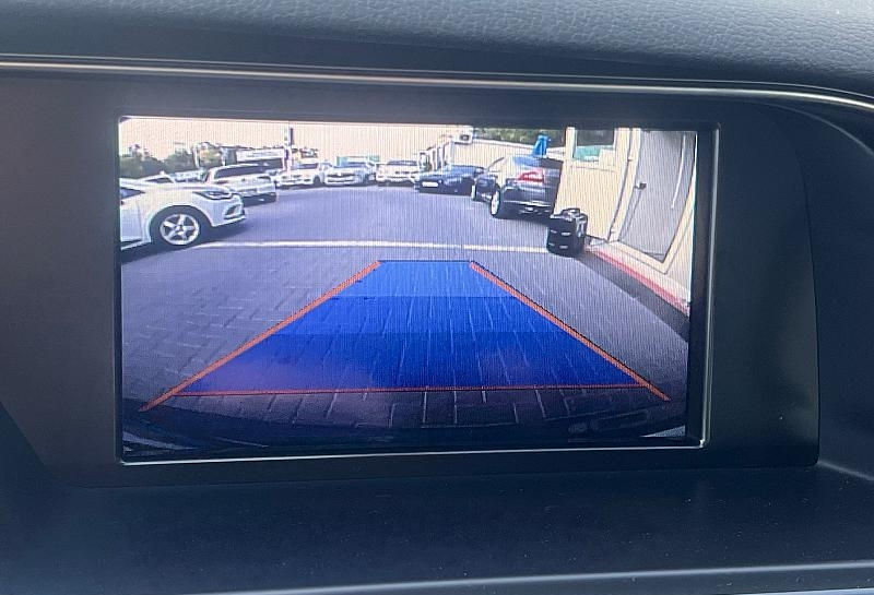 Продам Audi A4 2015 года = 13 000 евро