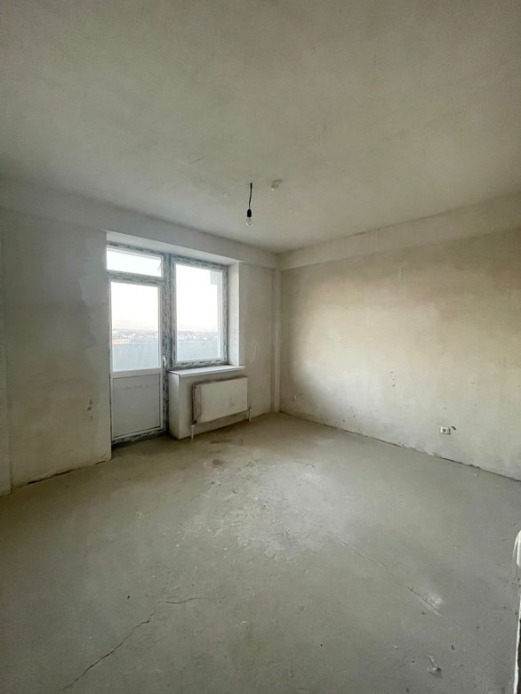 Продаю квартиру в Кагуле 102 кв.м