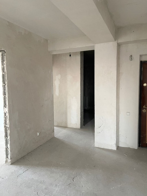 Продаю квартиру в Кагуле 102 кв.м