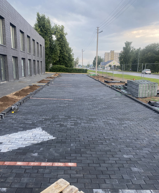 Нужны специалисты на брусчатку в Литву 1800-2500€