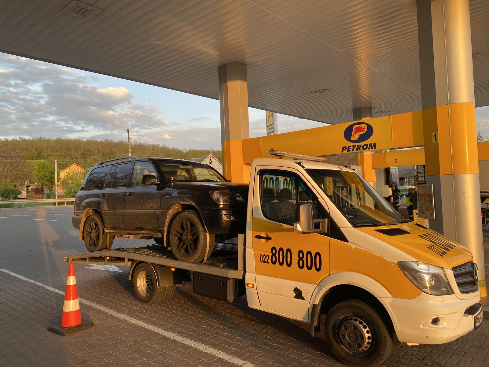 Evacuator cu manipulator манипулятор 24/24