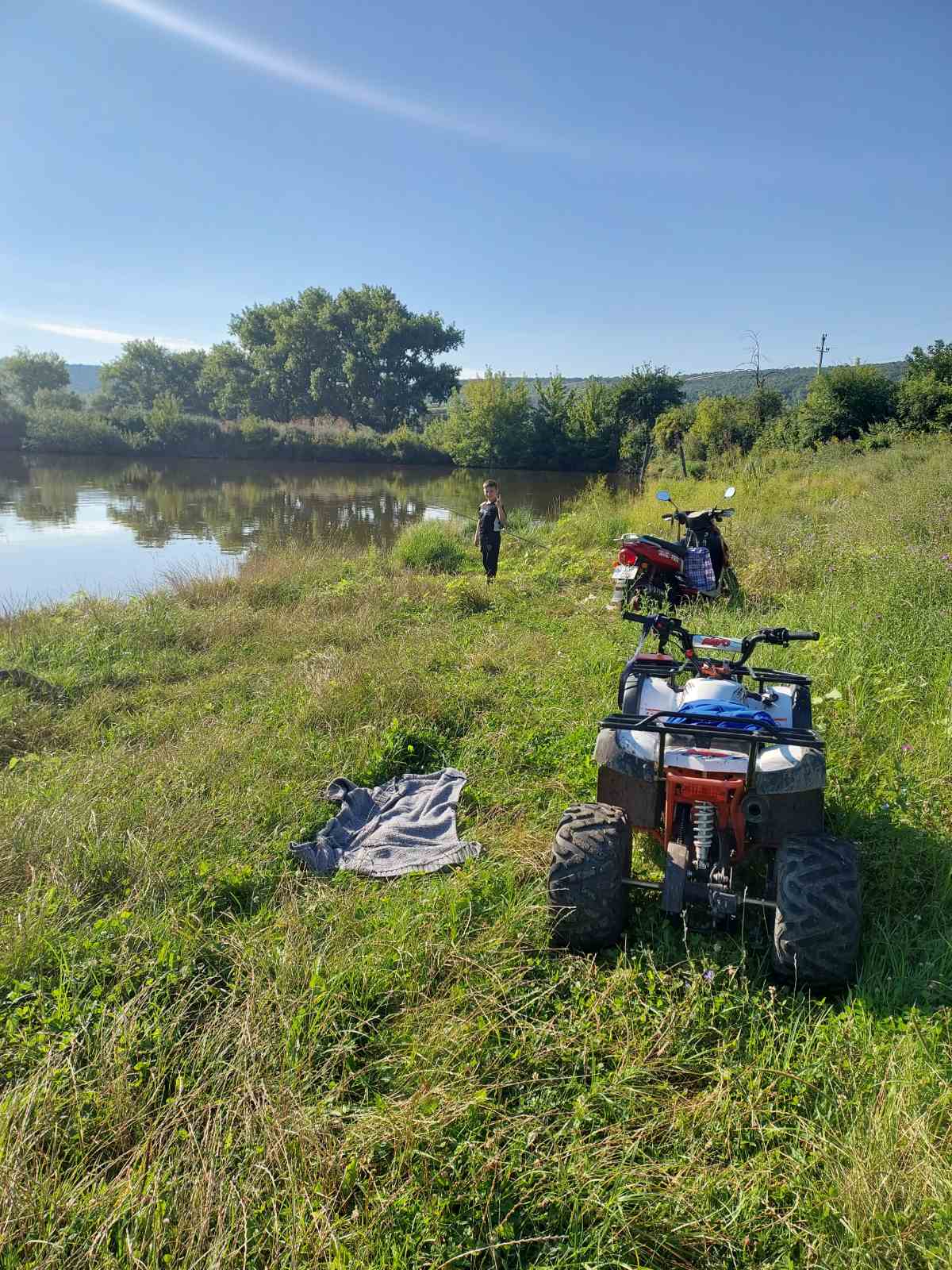 ПРОДАМ СРОЧНО КВАДРОЦИКЛ