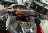 Sea-Doo RXT-X 325 Verde Manta/Roșu Aprins cu Remor