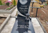 Monumente funerare din granit
