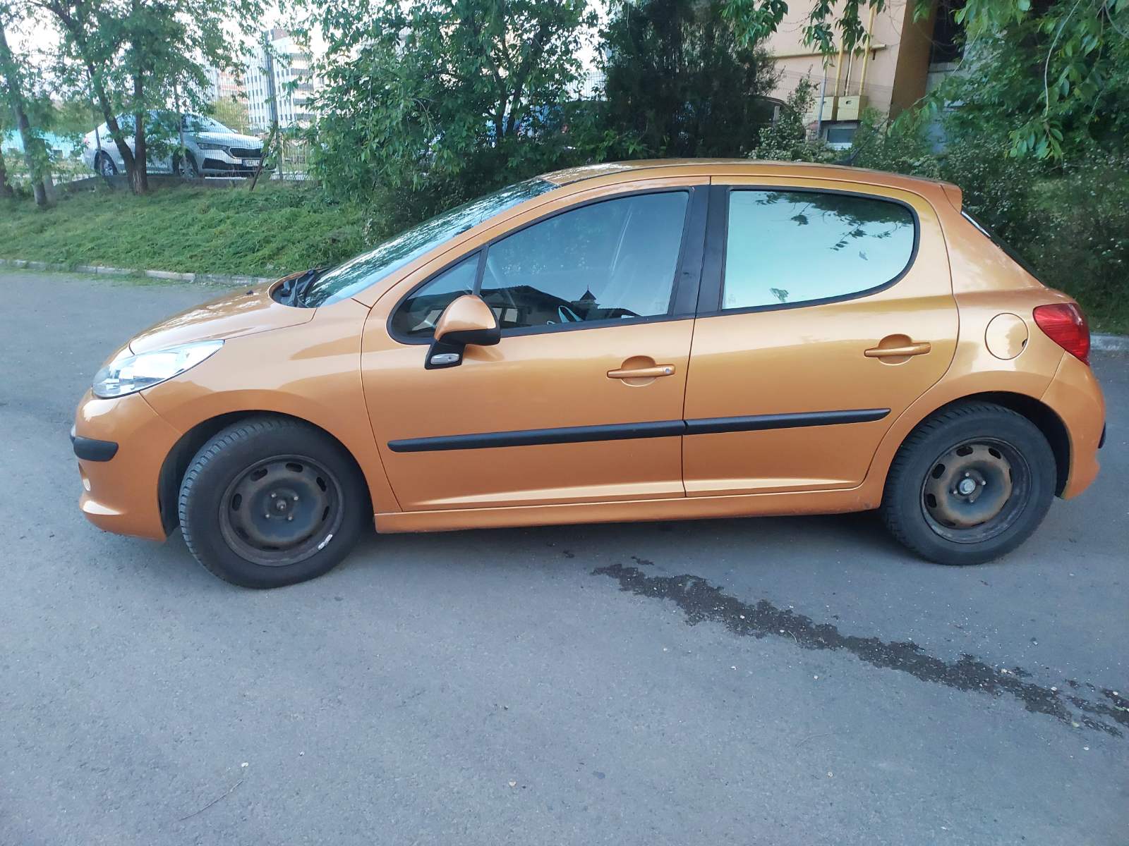 Самая продаваемая модель хэтчбек Peugeot 207
