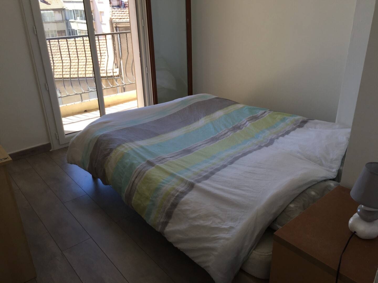 Совместное размещение на 4 человек площадью 93 м²