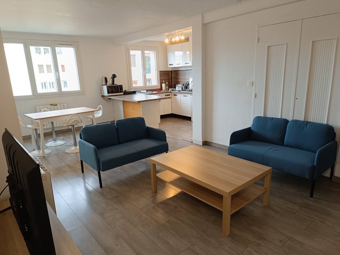 Совместное размещение на 4 человек площадью 93 м²