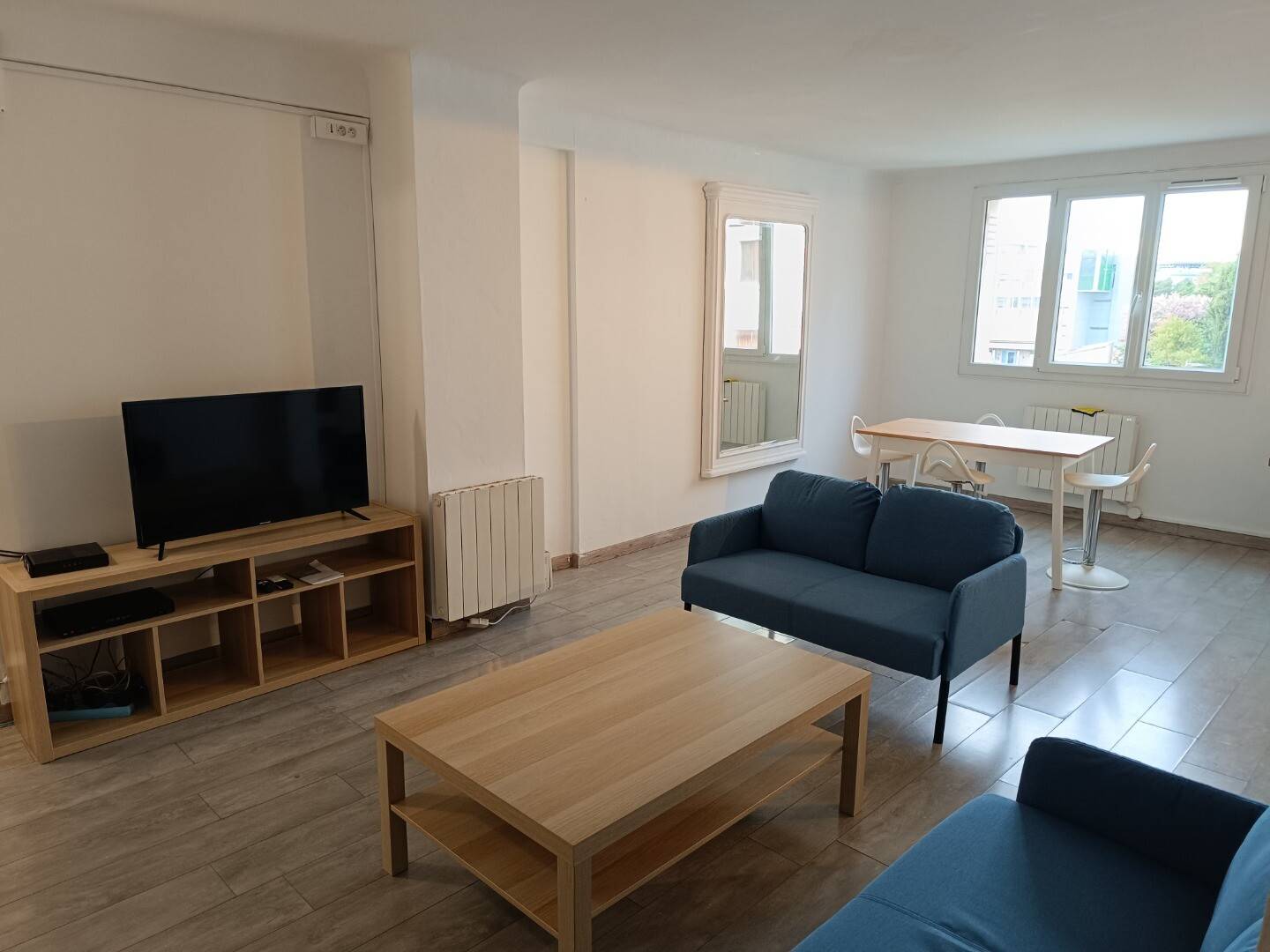 Совместное размещение на 4 человек площадью 93 м²