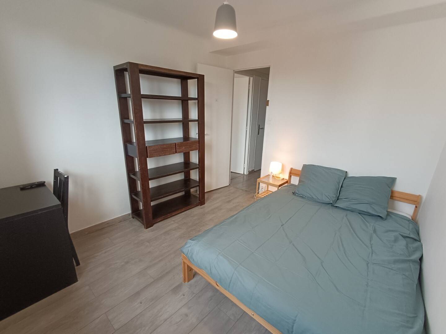 Совместное размещение на 4 человек площадью 93 м²