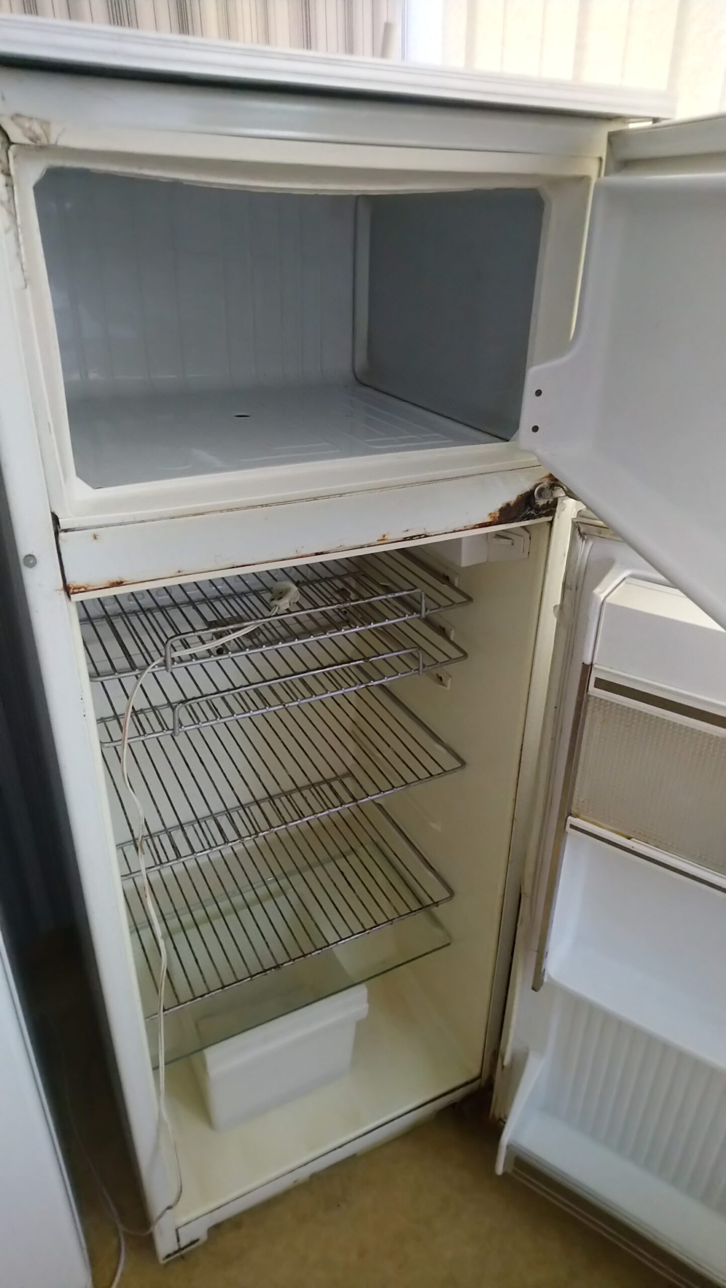 Продаю холодильник Минск-15