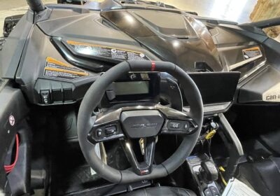 2025-Can-Am-Maverick-R-X-RS-SAS-09
