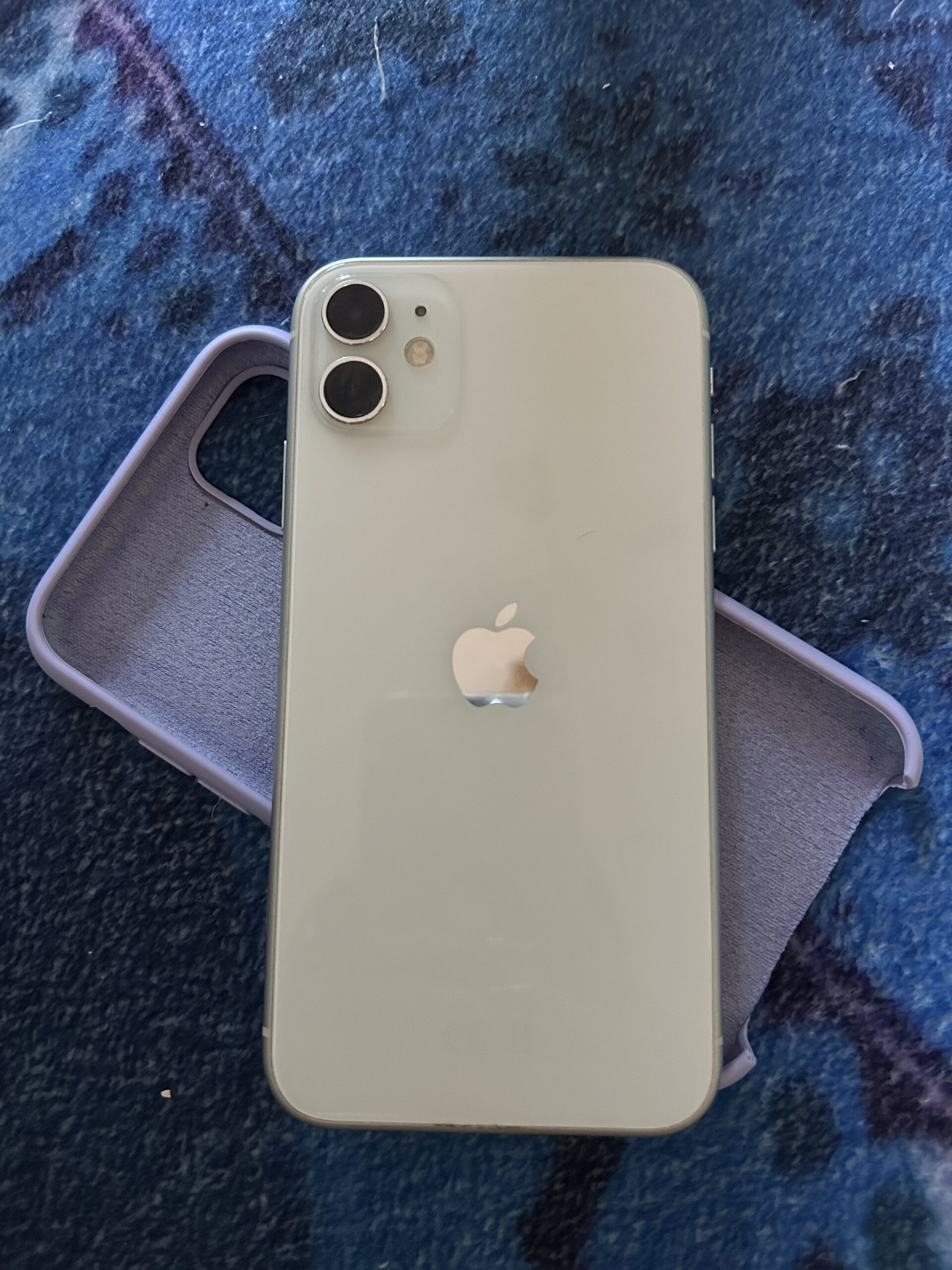 iPhone 11 64gb (б/у или на запчасти)