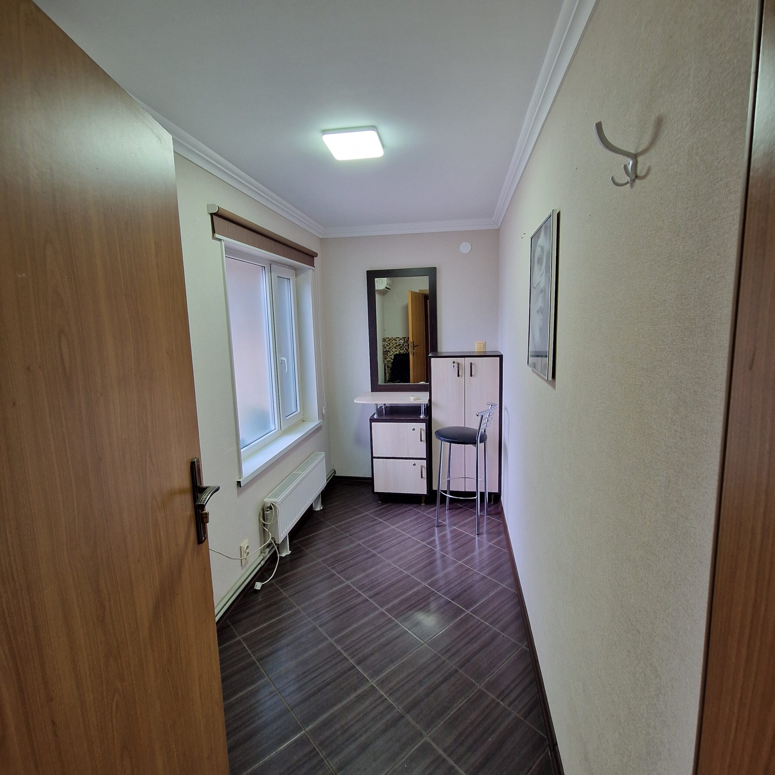 Аренда 60 м² в Бельцах, первая линия, офис/салон