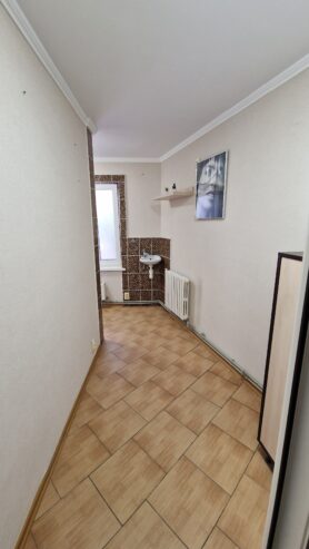 Аренда 60 м² в Бельцах, первая линия, офис/салон