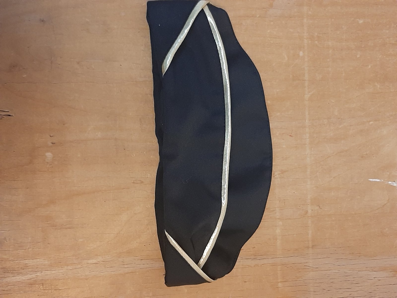 Producem la comandă șorțuri, jachete de bucătar