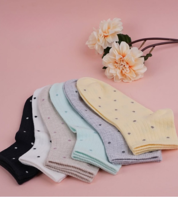 Eleganță și rafinament pentru femei