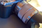 Продаётся цифровя беззеркальная камера SONY NEX-C3