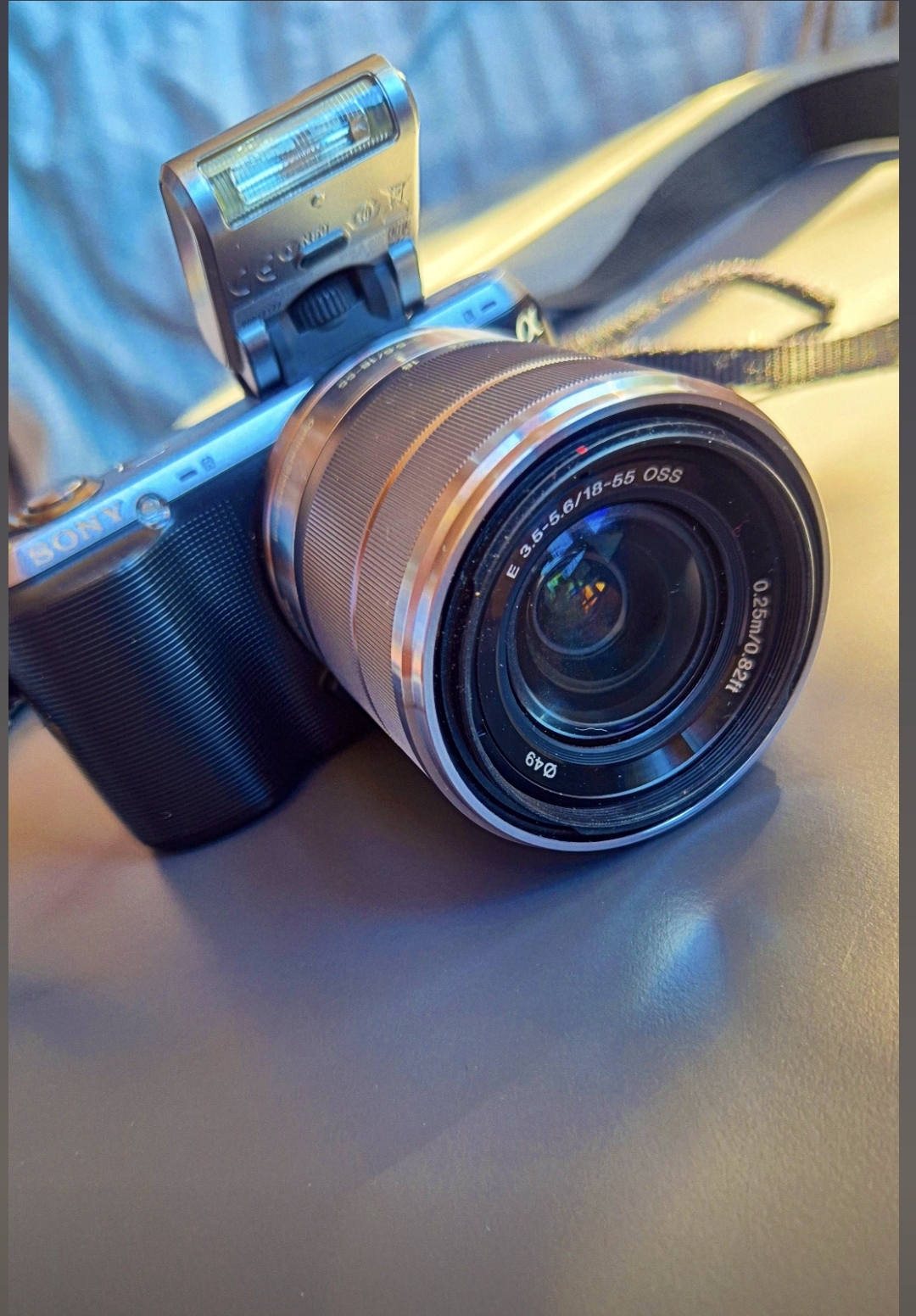 Продаётся цифровя беззеркальная камера SONY NEX-C3