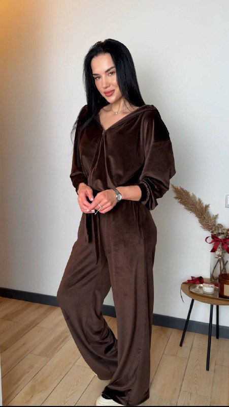 Женская одежда для интернет-магазинов и шоурумов