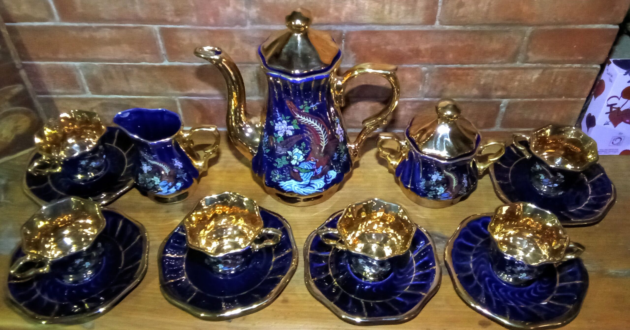 Кофейный сервиз позолоченный.новый.