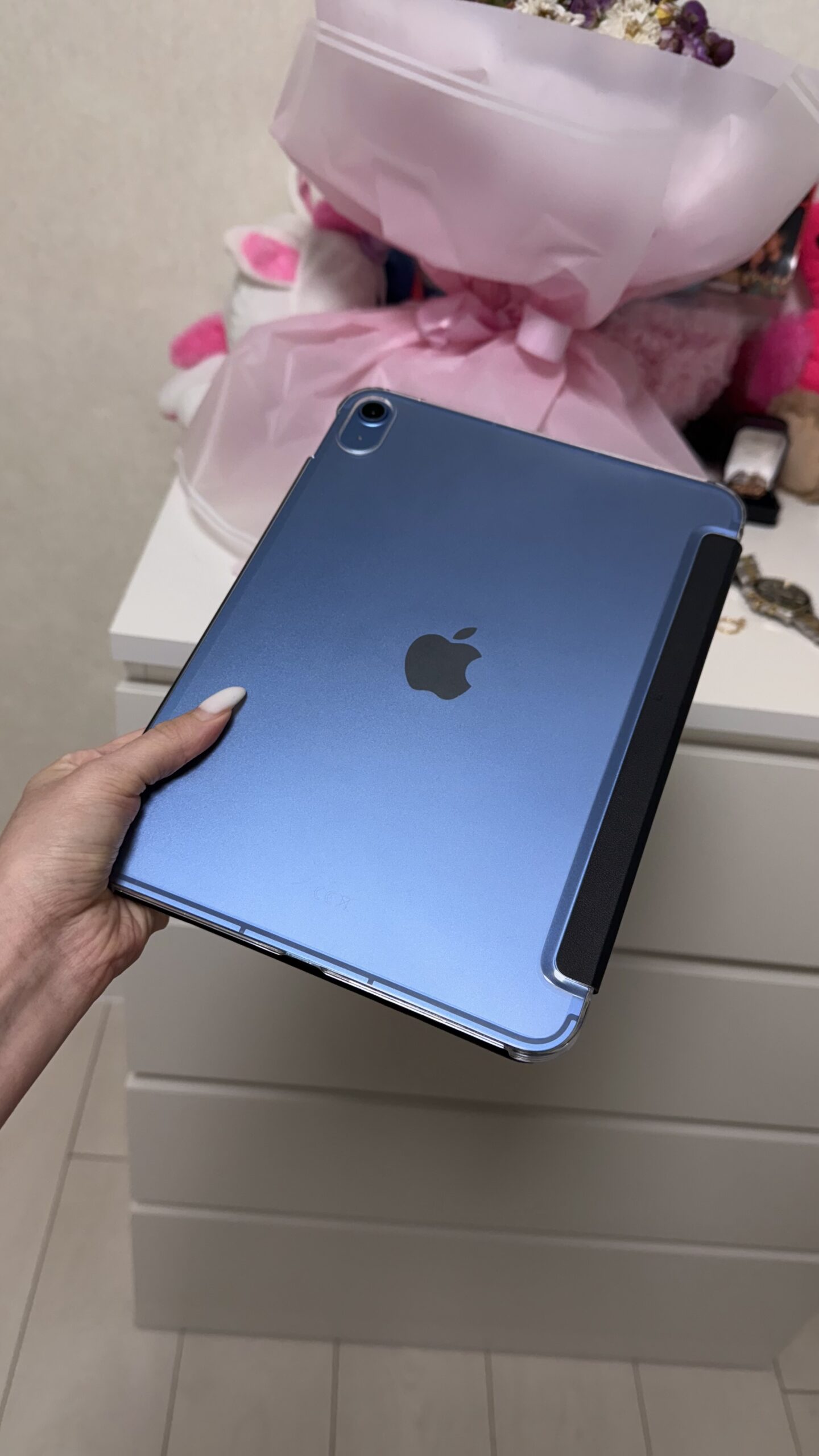 iPad A16 128гб