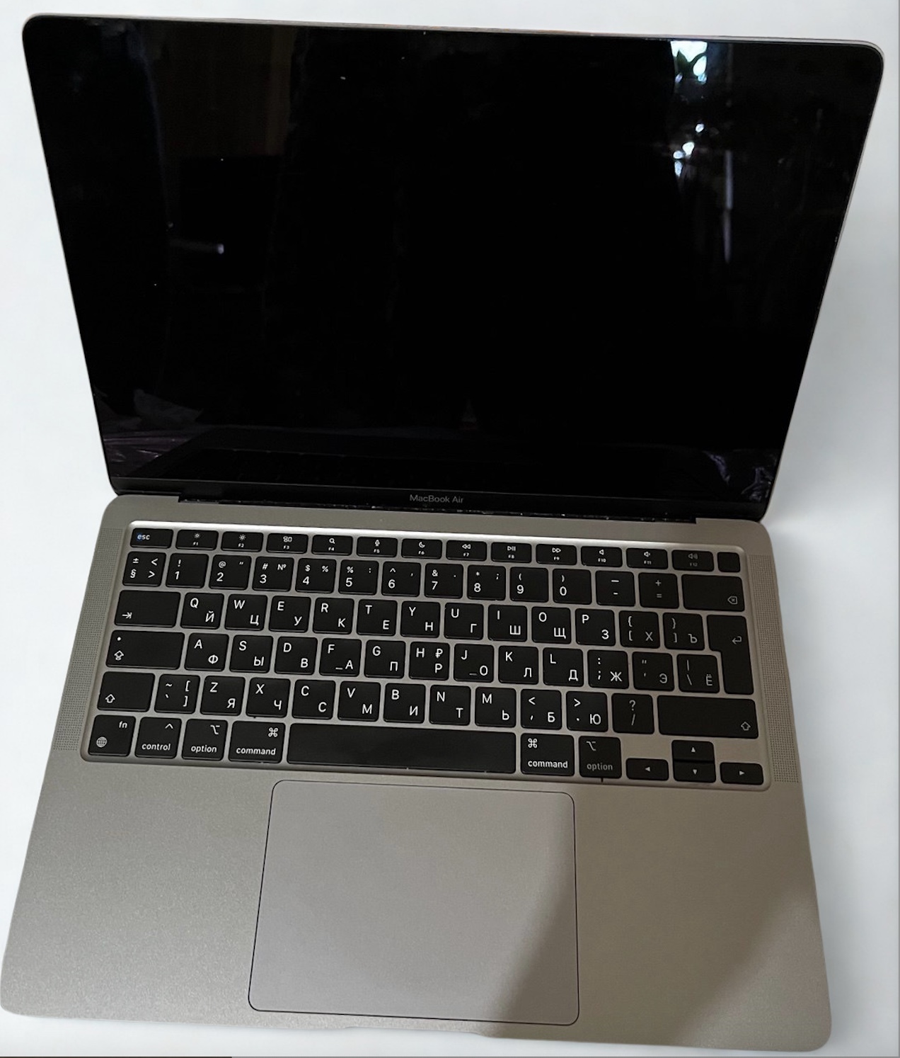 Продам MacBook Air 13 8Гб.