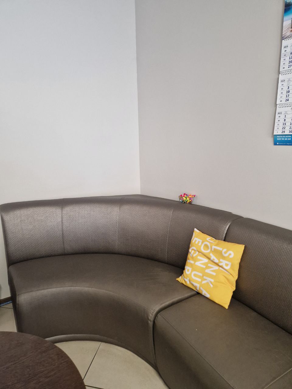 Canapea coltar stare perfecta pret negociabil