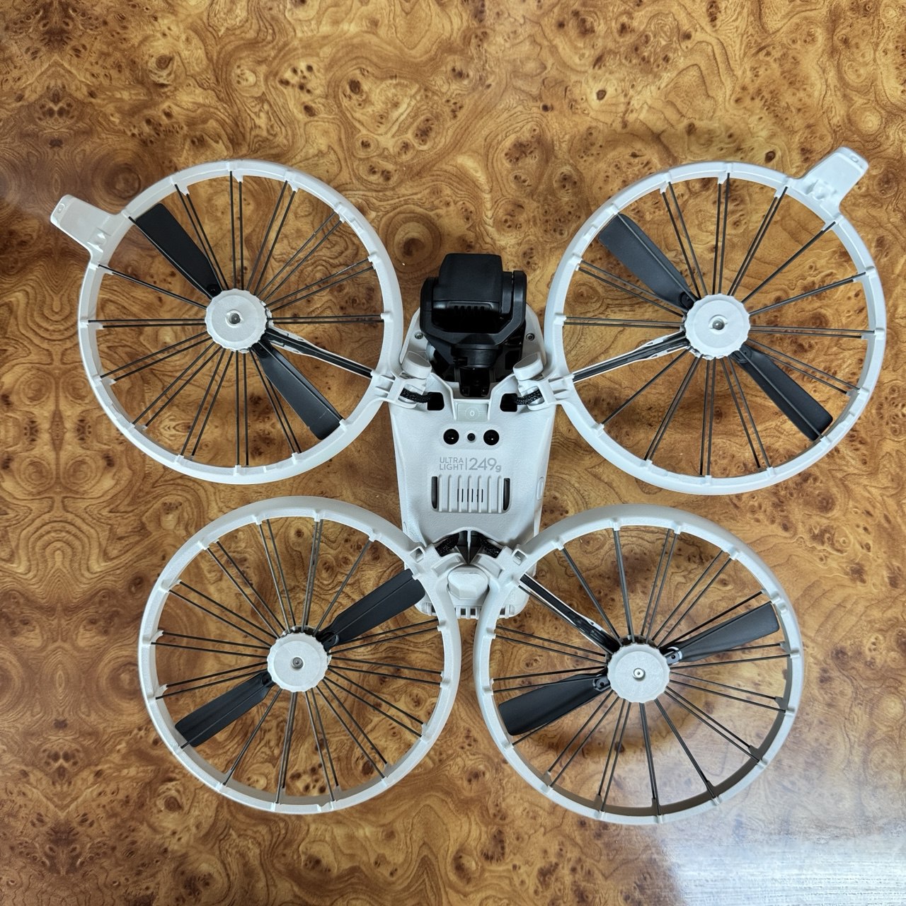 DJI Flip Fly More Combo (DJI RC 2)