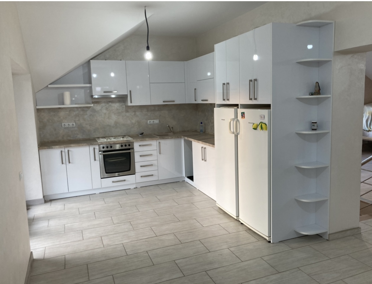 Vînd casă în Ciorescu