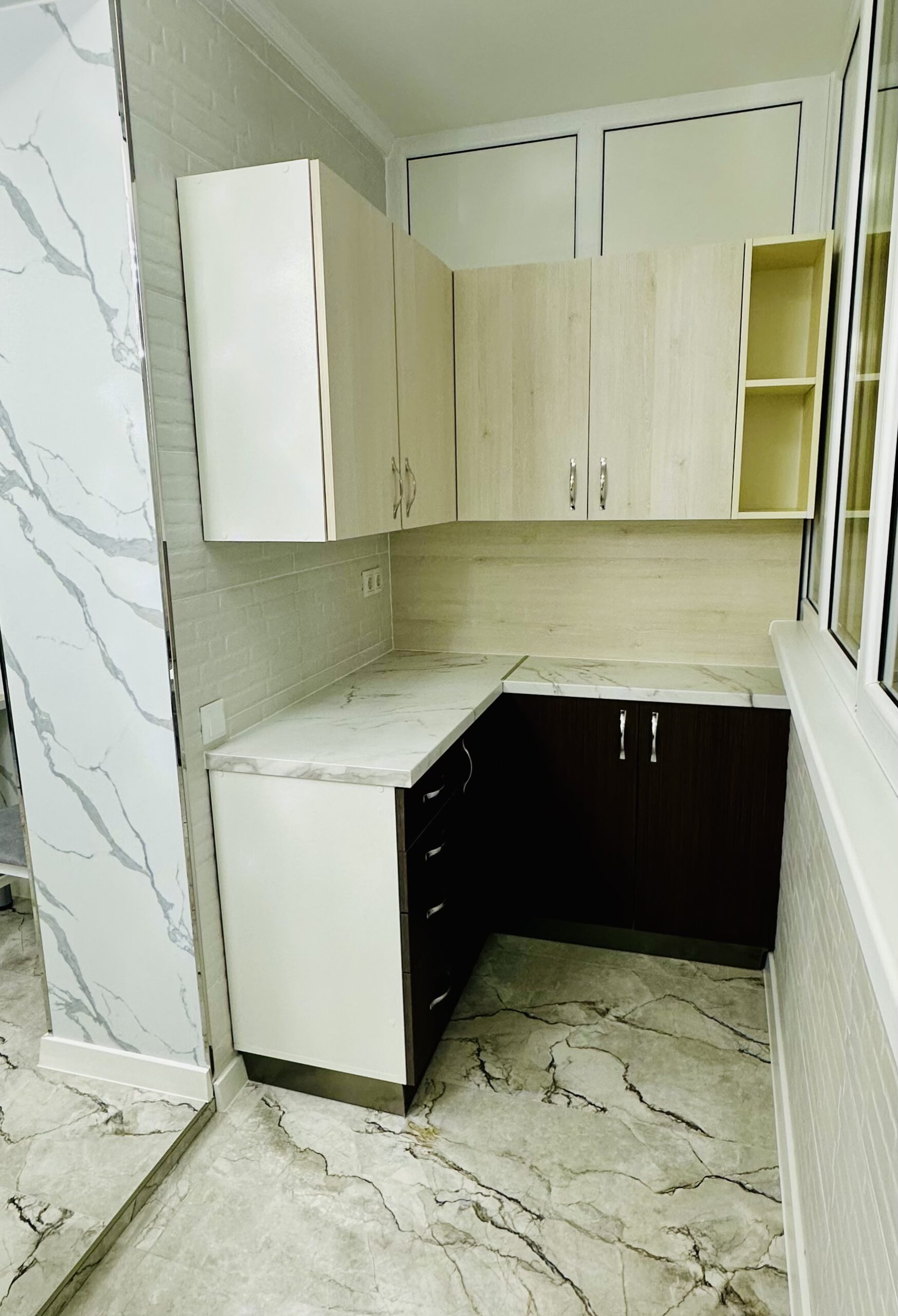 Dau în chirie apartament cu o camera