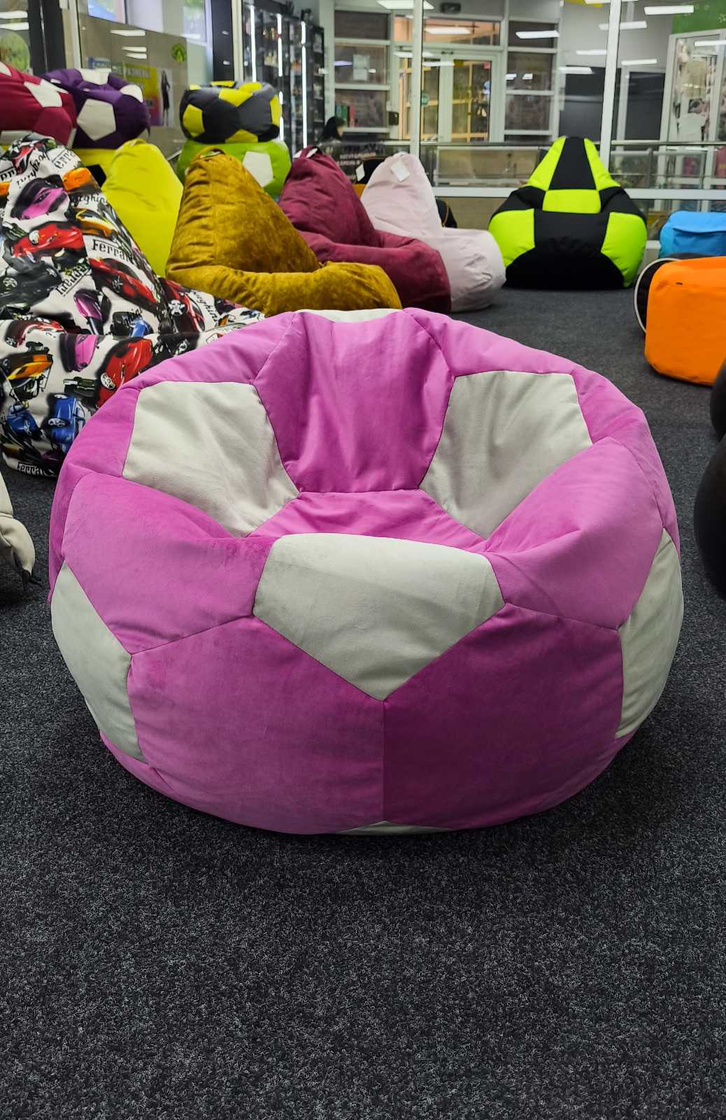 Бескаркасная мебель