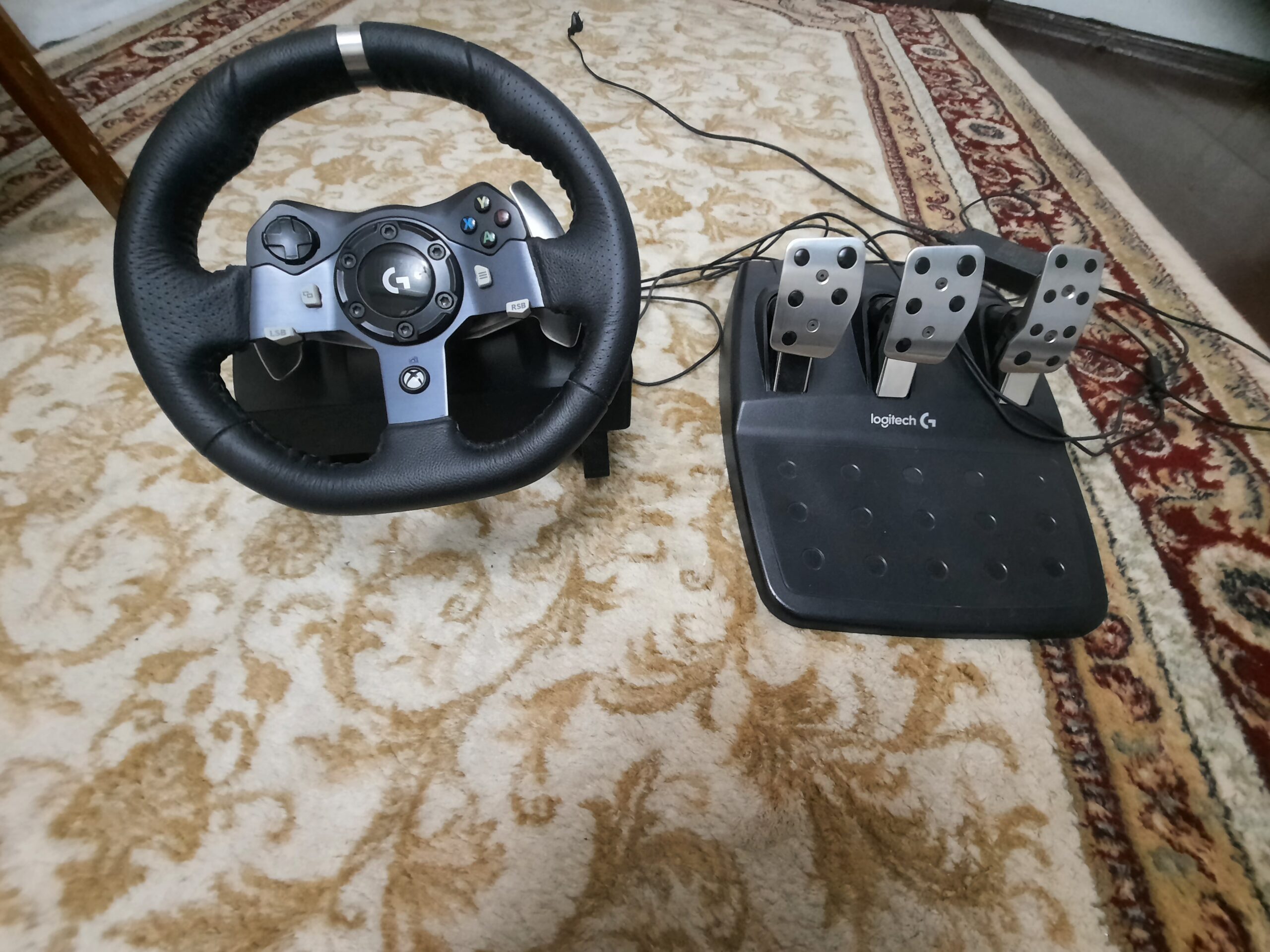 vand xbox s si cu g920 daca vreti il vand si seoar