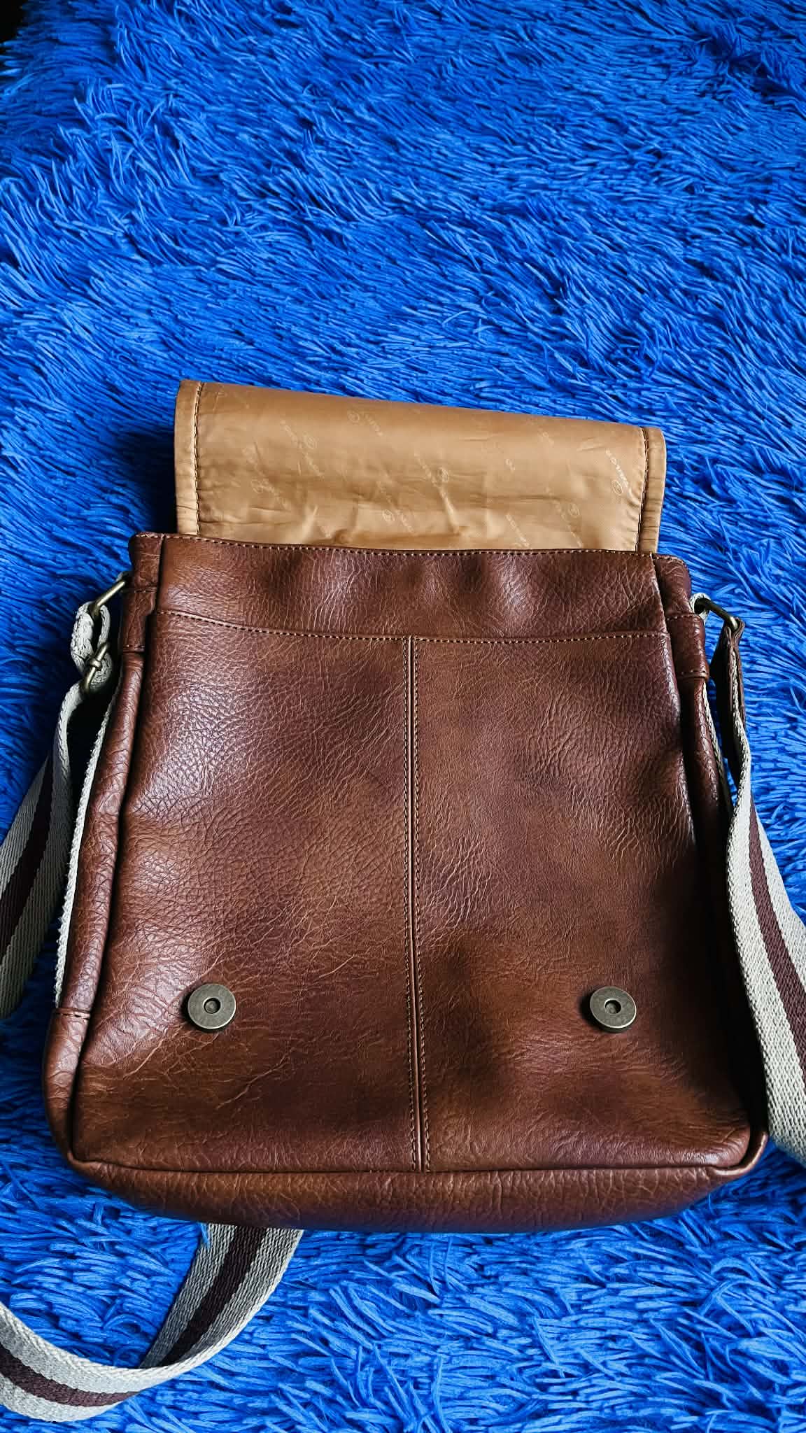 Кожаная сумка «Tom Tailor». состояние новой