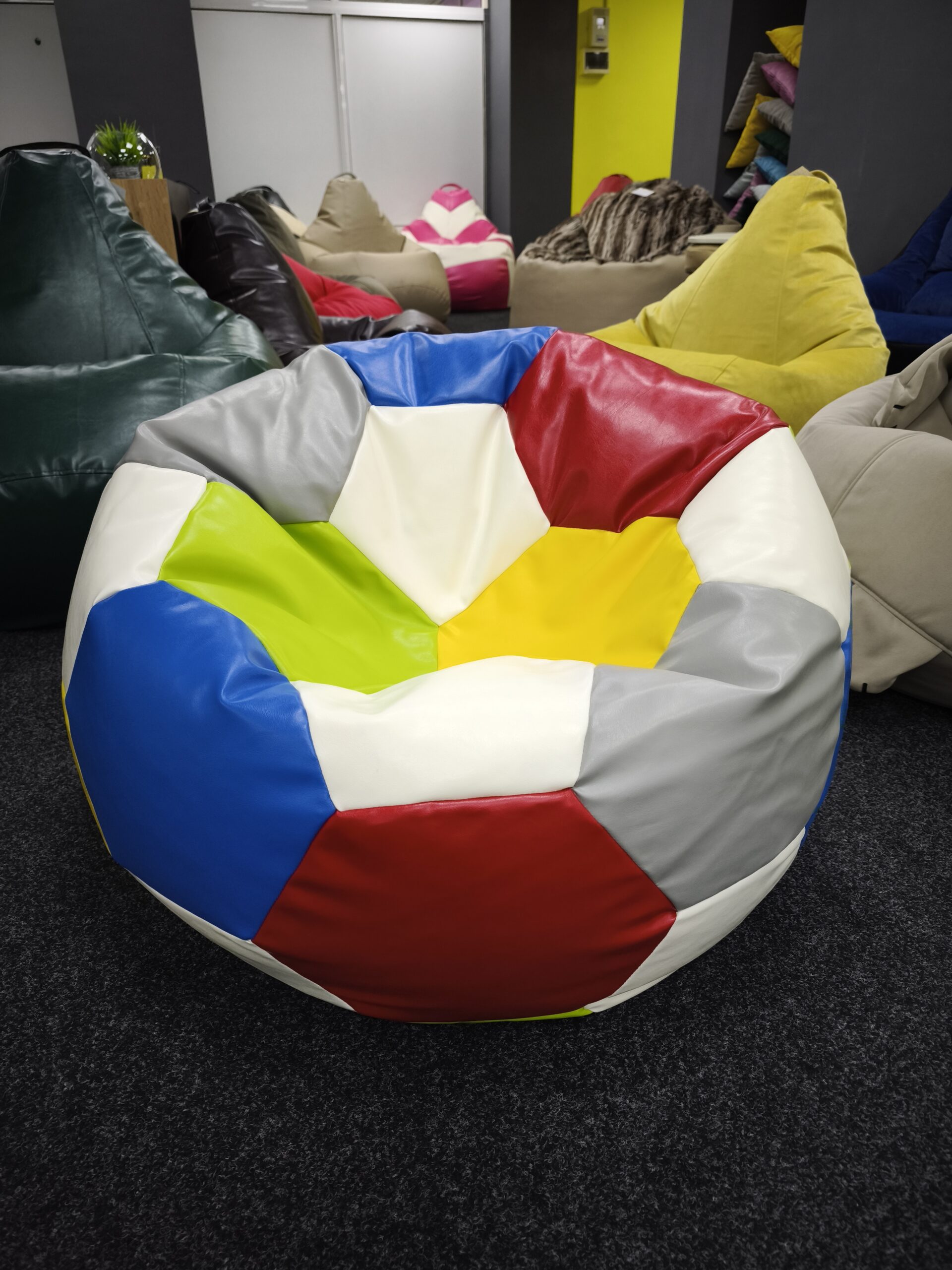 Кресло-мешок Мяч купить в Молдове с Доставкой