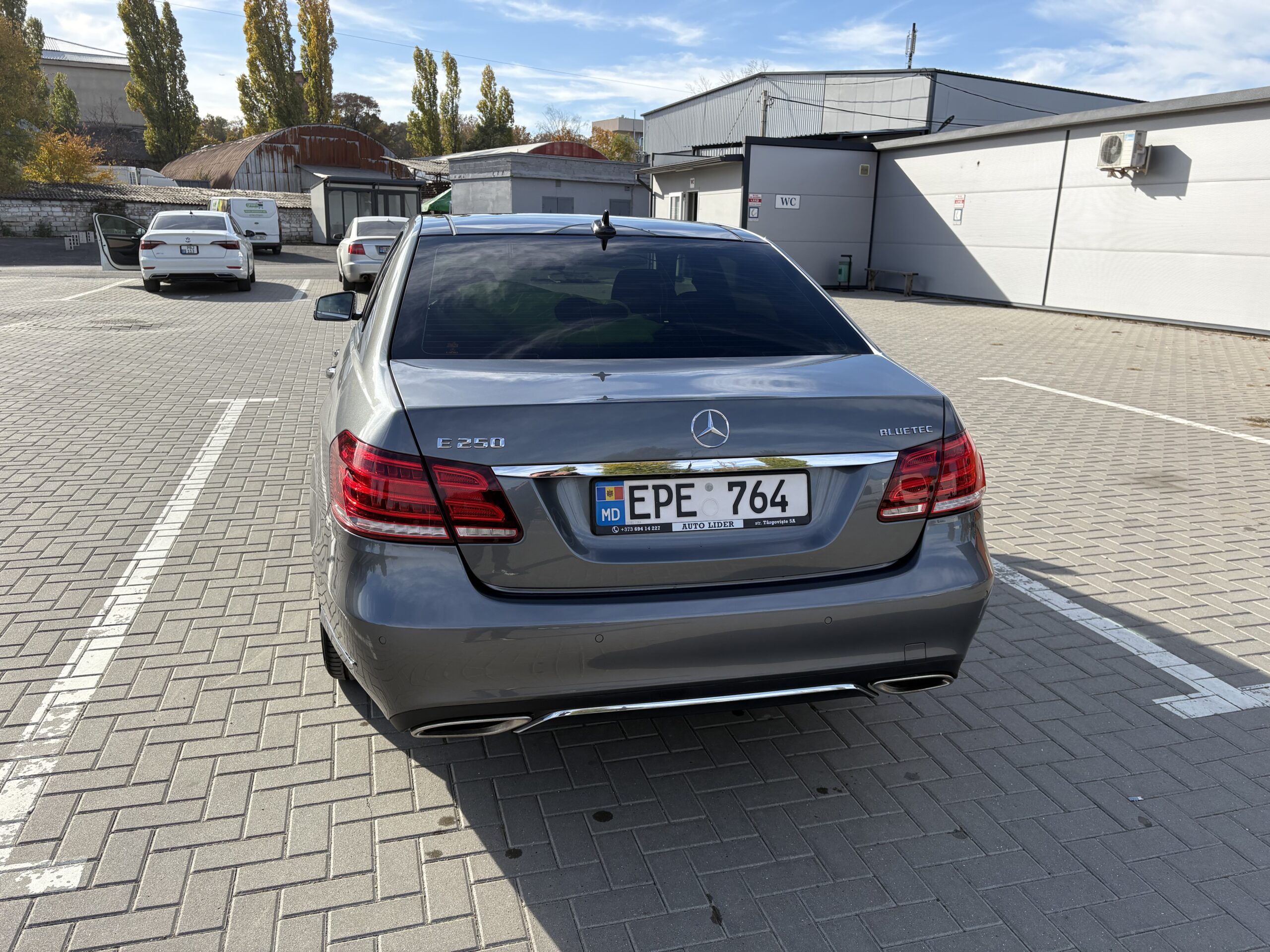 Продается мерседес E 250