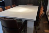 Vind masa mare cu 8 scaune noi
