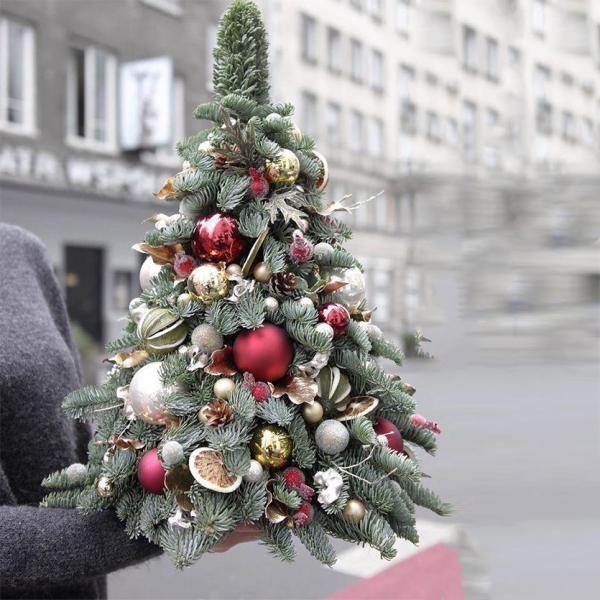 Decoruri florale magice pentru Crăciun