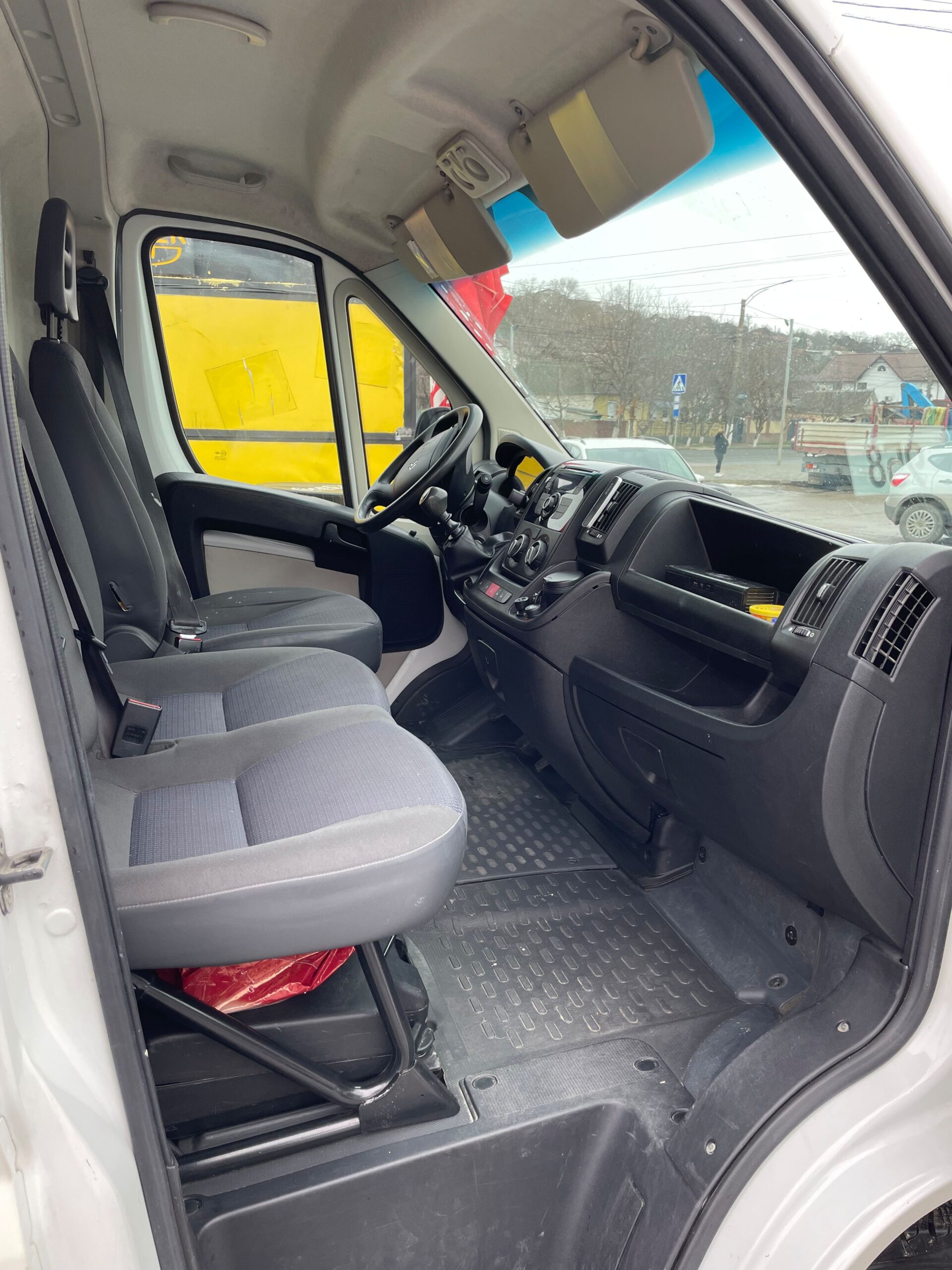 Citroen jumper 2.2 hdi diesel din 2013 adus recent