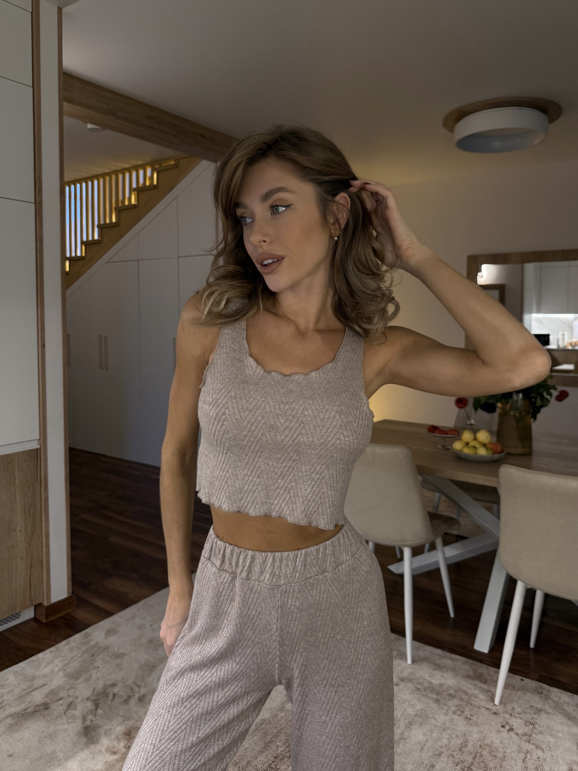 Женский домашний комплект – топ, штаны и халат