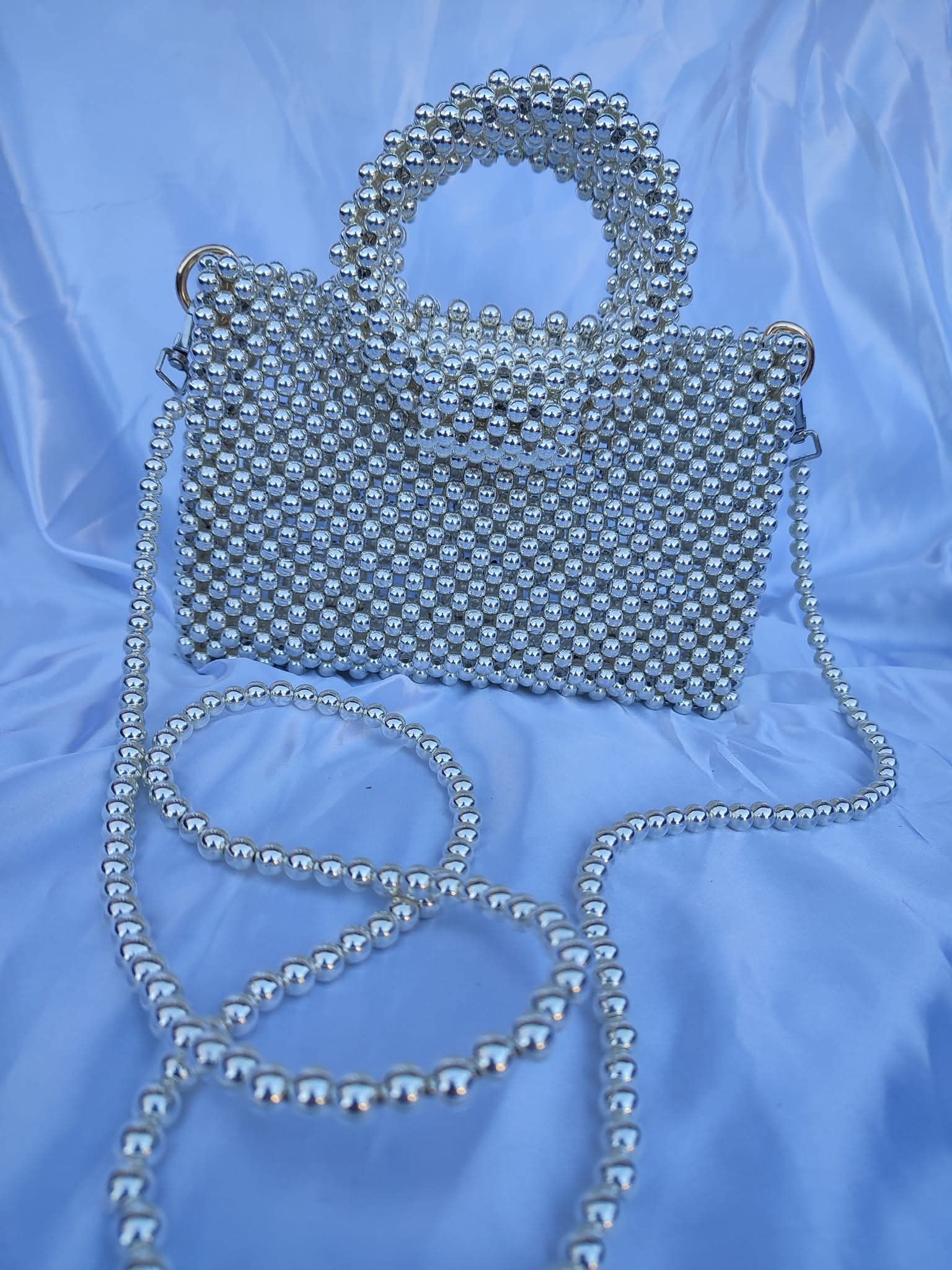 Vind si confectionez la comanda gentute manuale