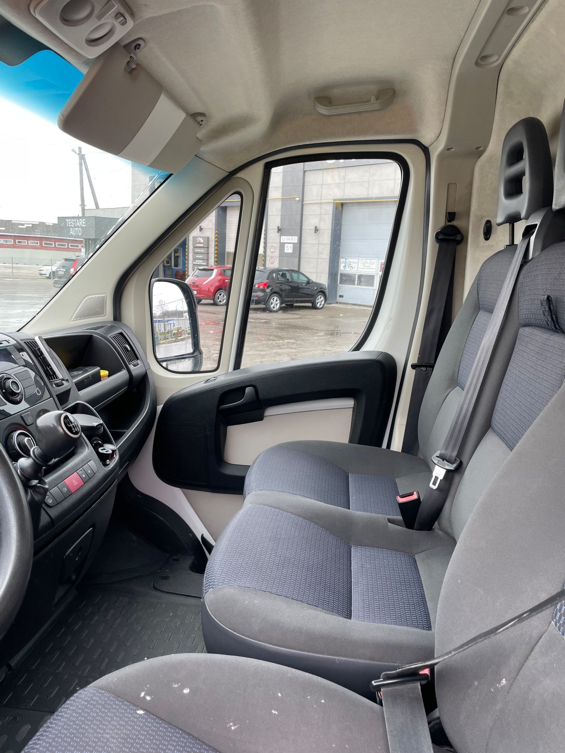 Citroen jumper 2.2 hdi diesel din 2013 adus recent