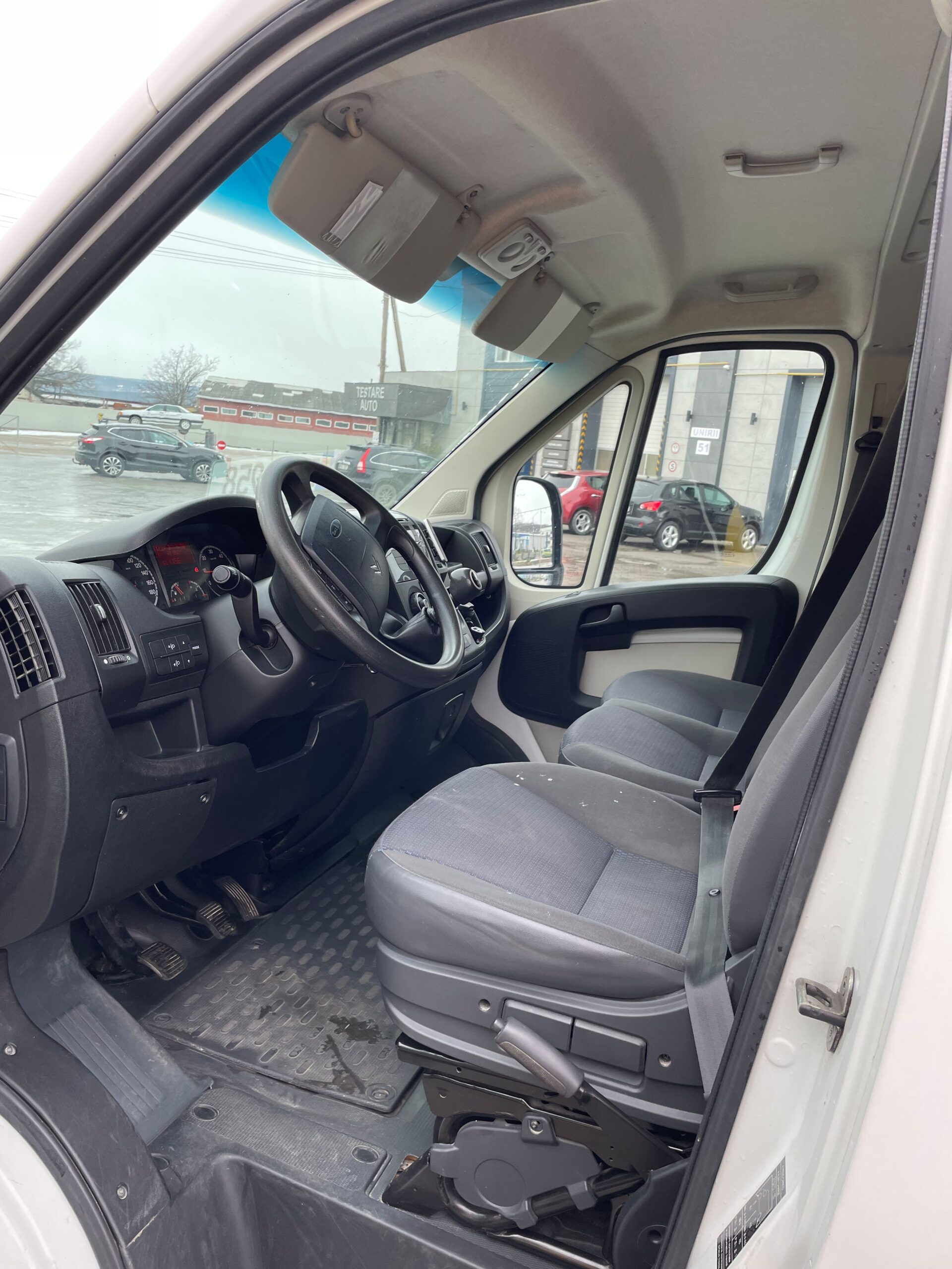 Citroen jumper 2.2 hdi diesel din 2013 adus recent