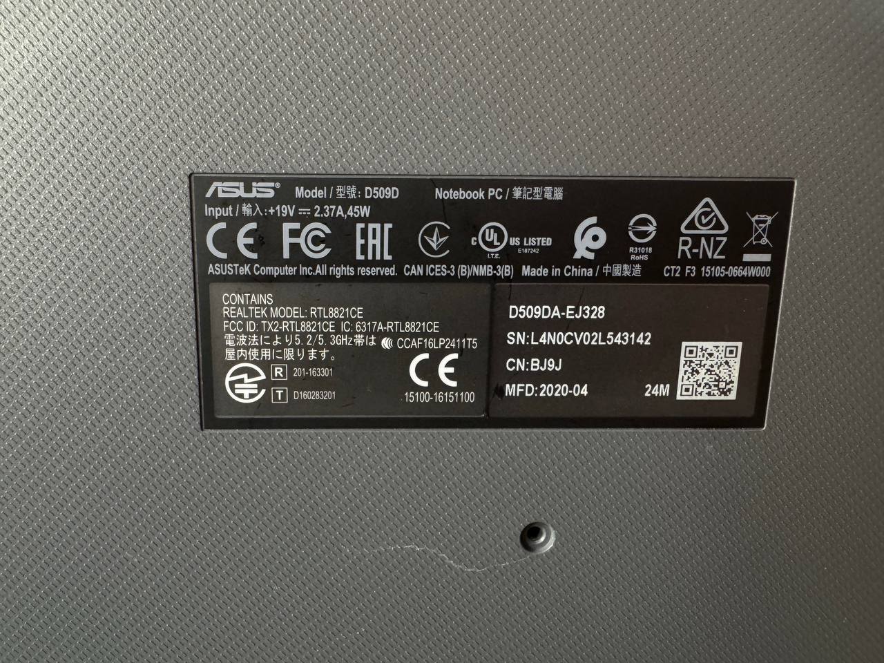 Vând 4 Laptopuri: Acer și asus (Modele variate)