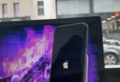 iPhone 8 – stare foarte bună, gata de utilizare!