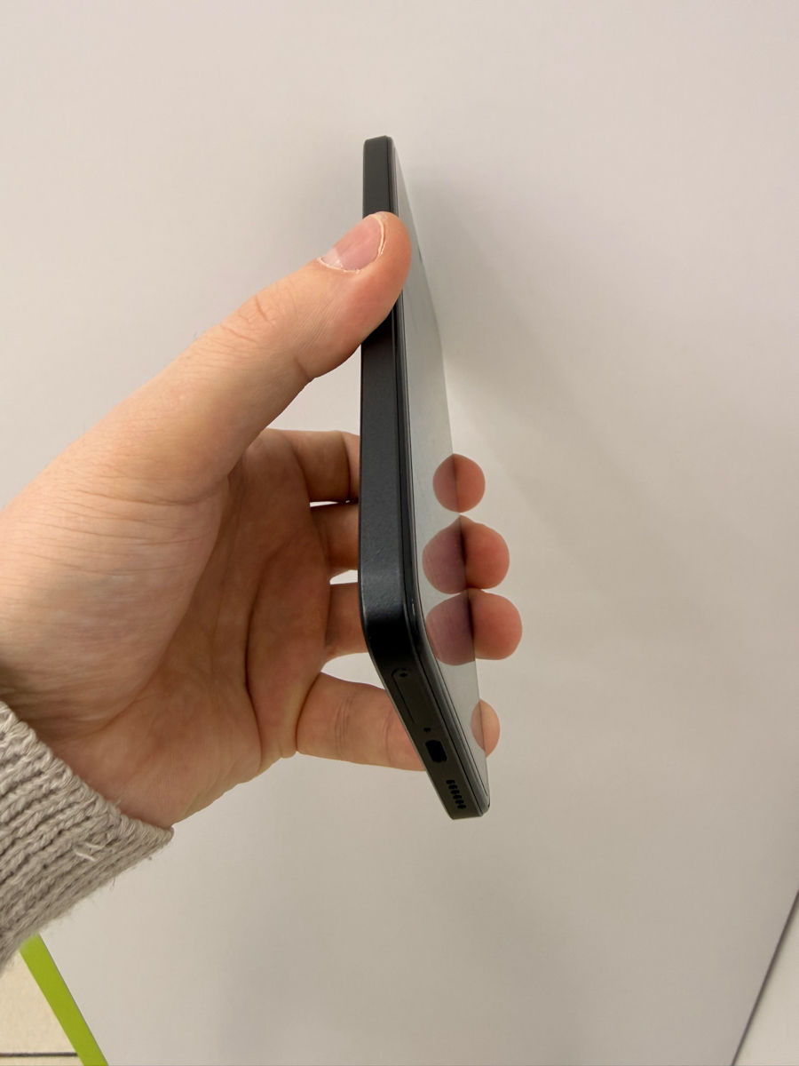 Продам телефон не дорого