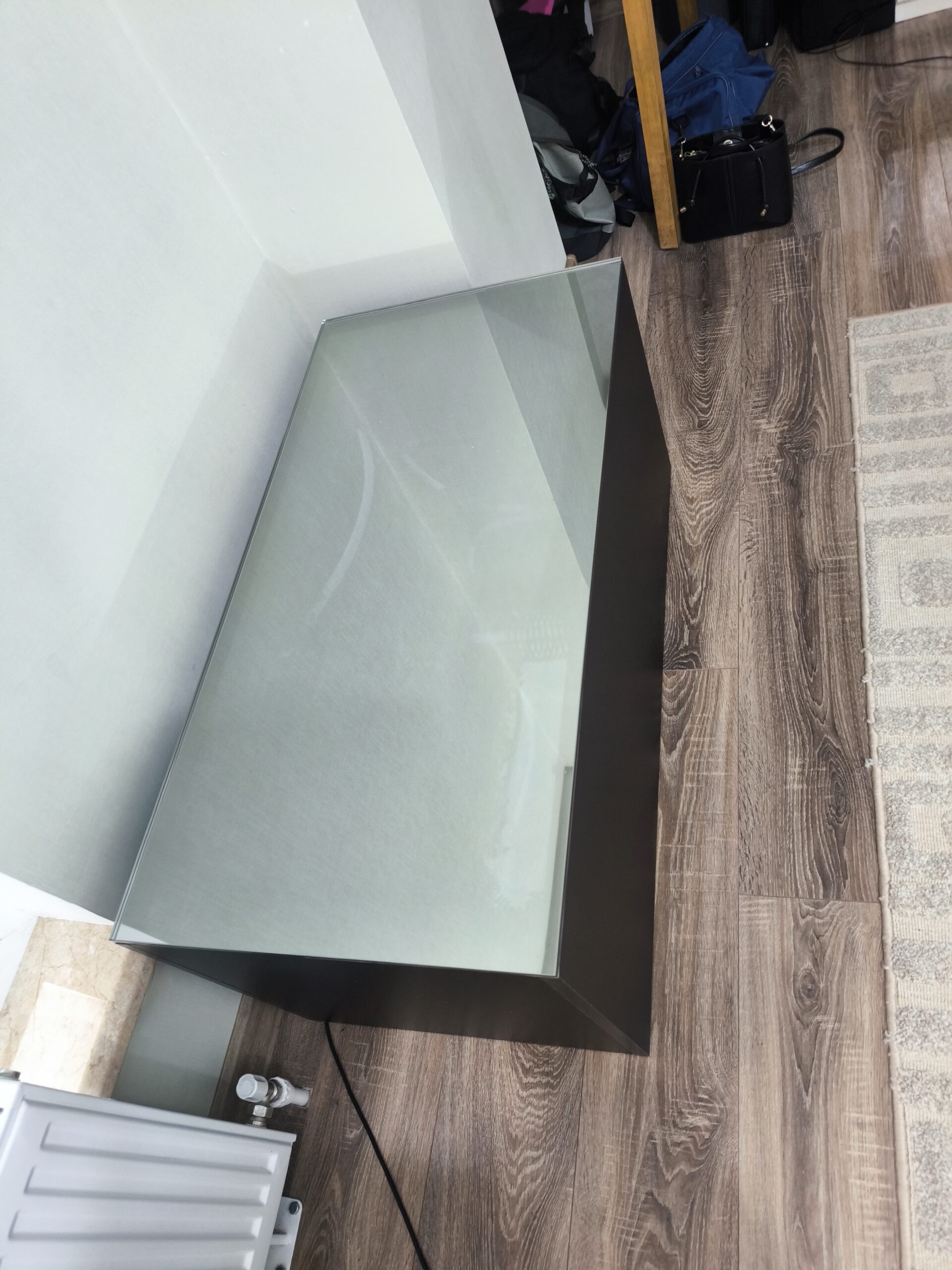 Masă LED cu efect Infinity Mirror