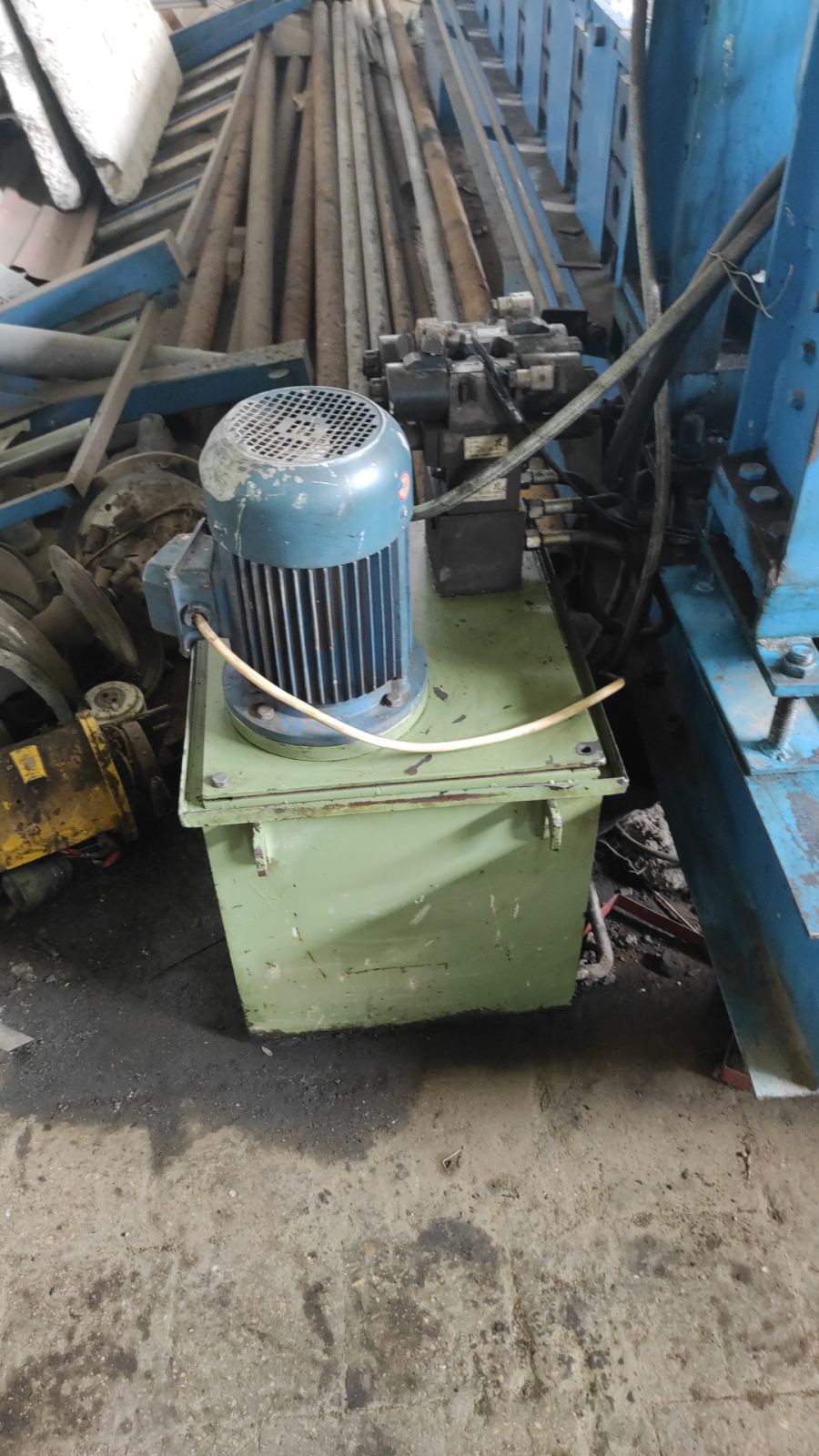 Станок по производству профнастила и металлочерепи