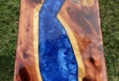 🌊 Platou din lemn masiv cu inserție de rășină epo