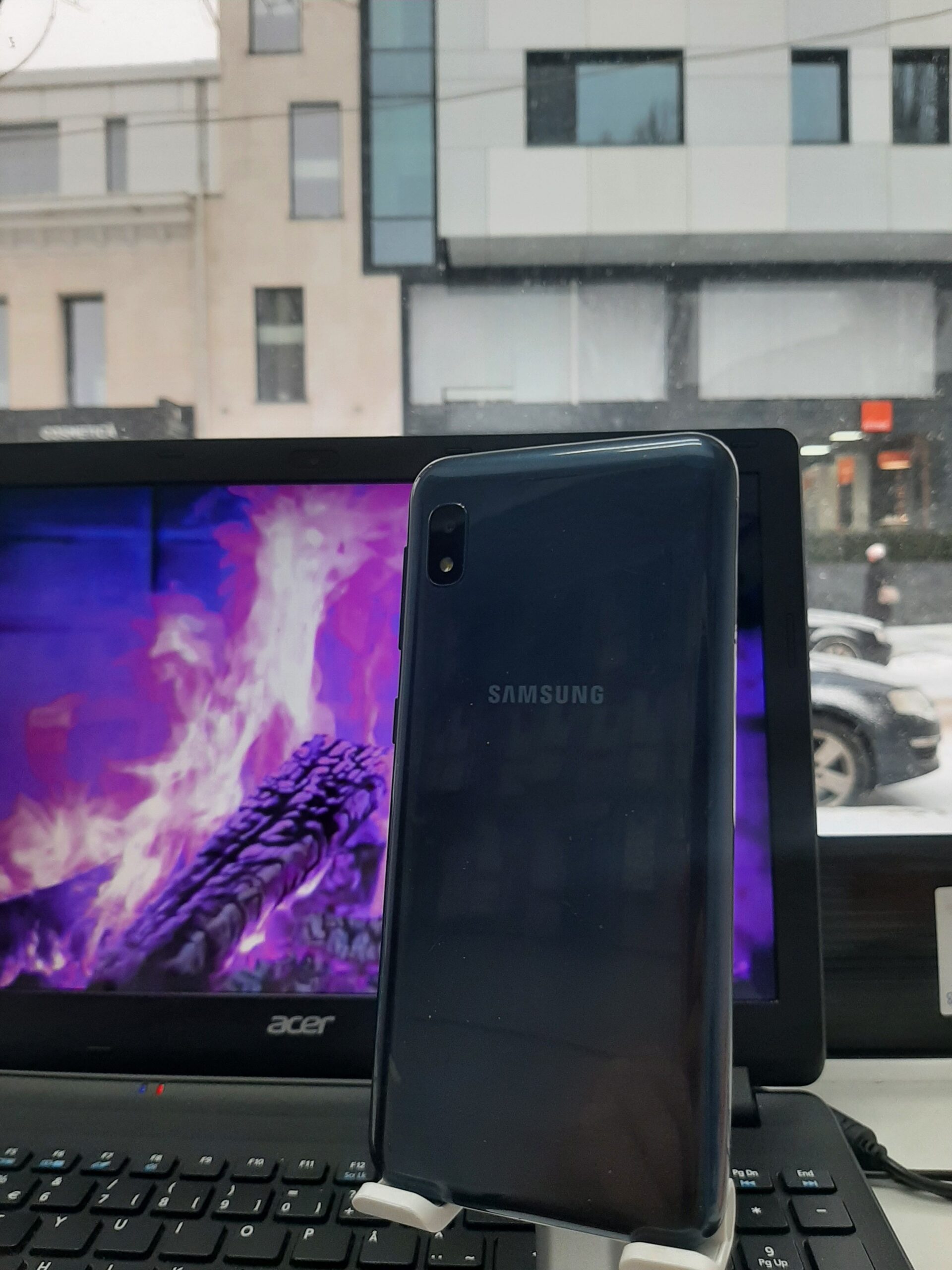 Samsung Galaxy A10 – stare foarte bună, preț corec